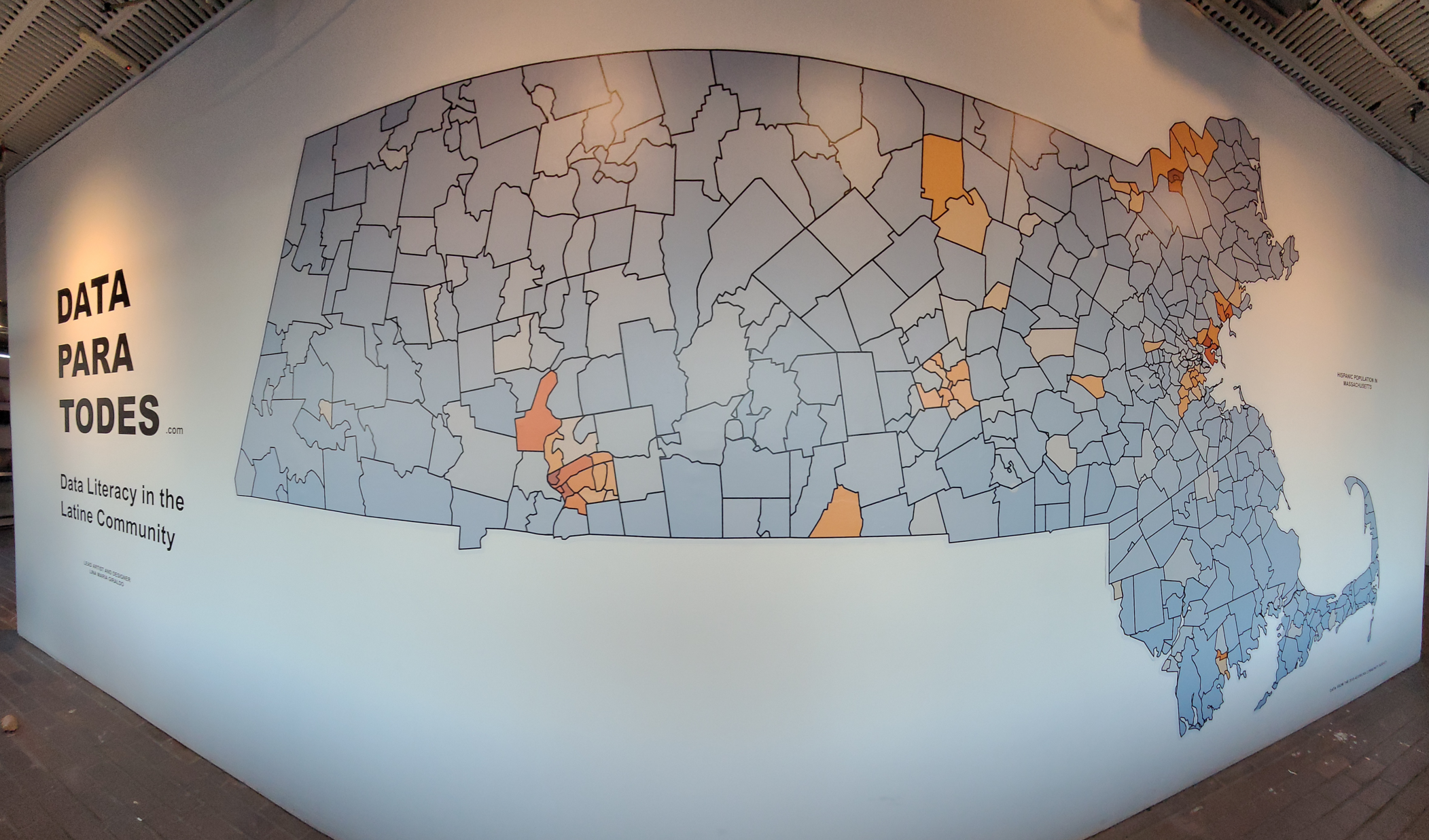 Data Para Todes exhibition at Boston Cyberarts Gallery